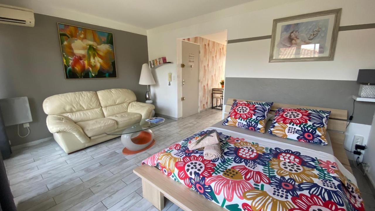 Goeland 3, Climatise, Wifi, Balcons Petite Vue Mer Laterale Au 3 Eme Etage Sans Ascenseur Тулон Экстерьер фото